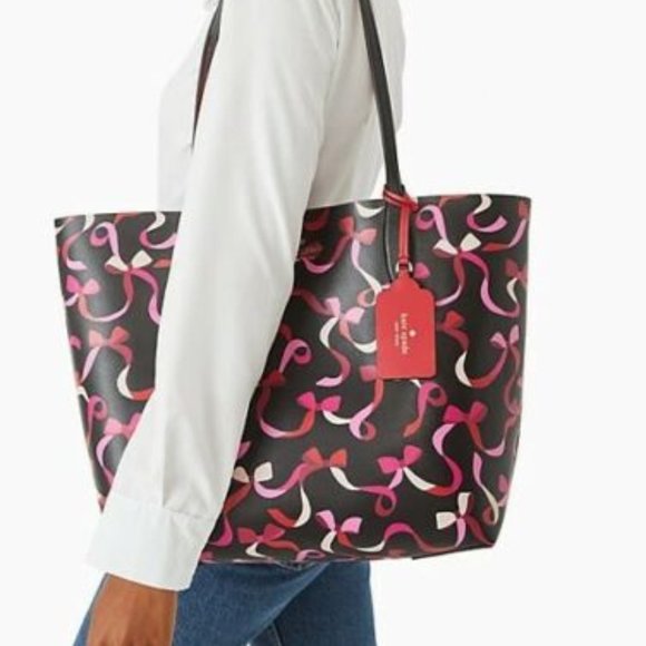 Kate Spade Wrapping Party Large Reversible Tote with Detachable Wristlet - Picture 2 of 8